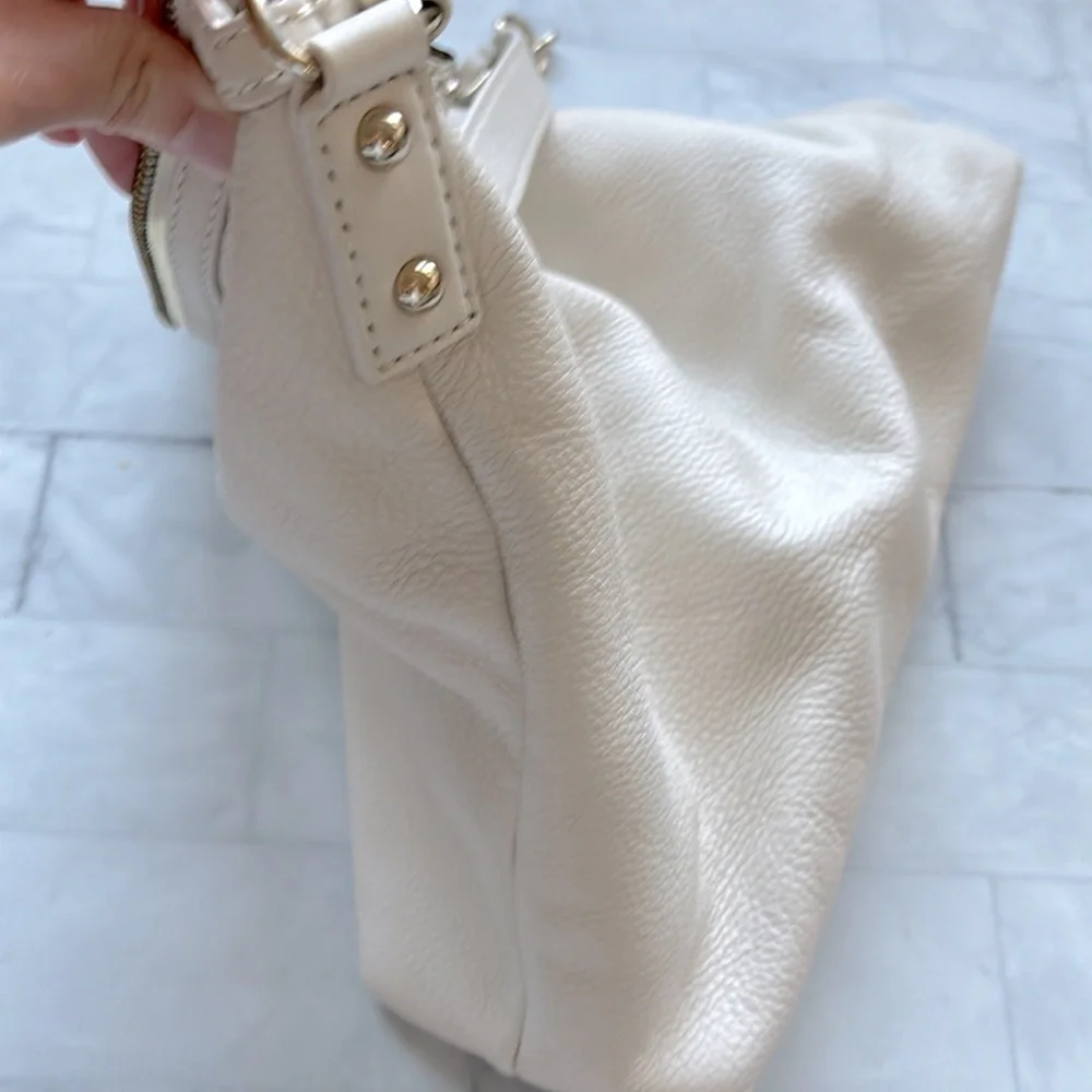Kate Spade Pebbled Leather Purse