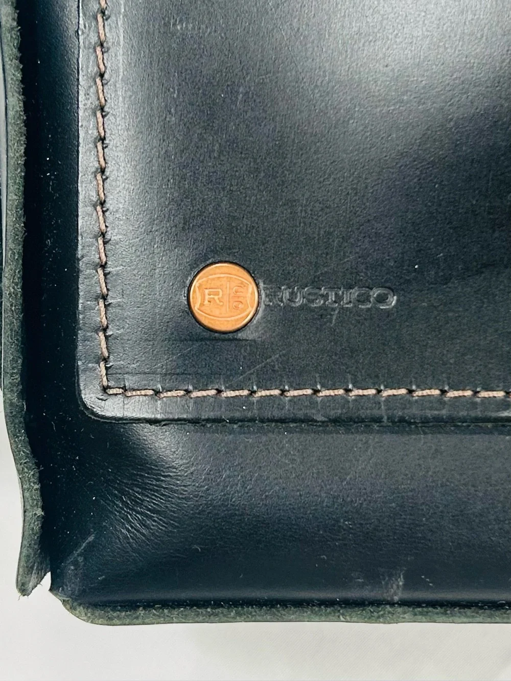 Rustico Leather Messenger Satchel Bag