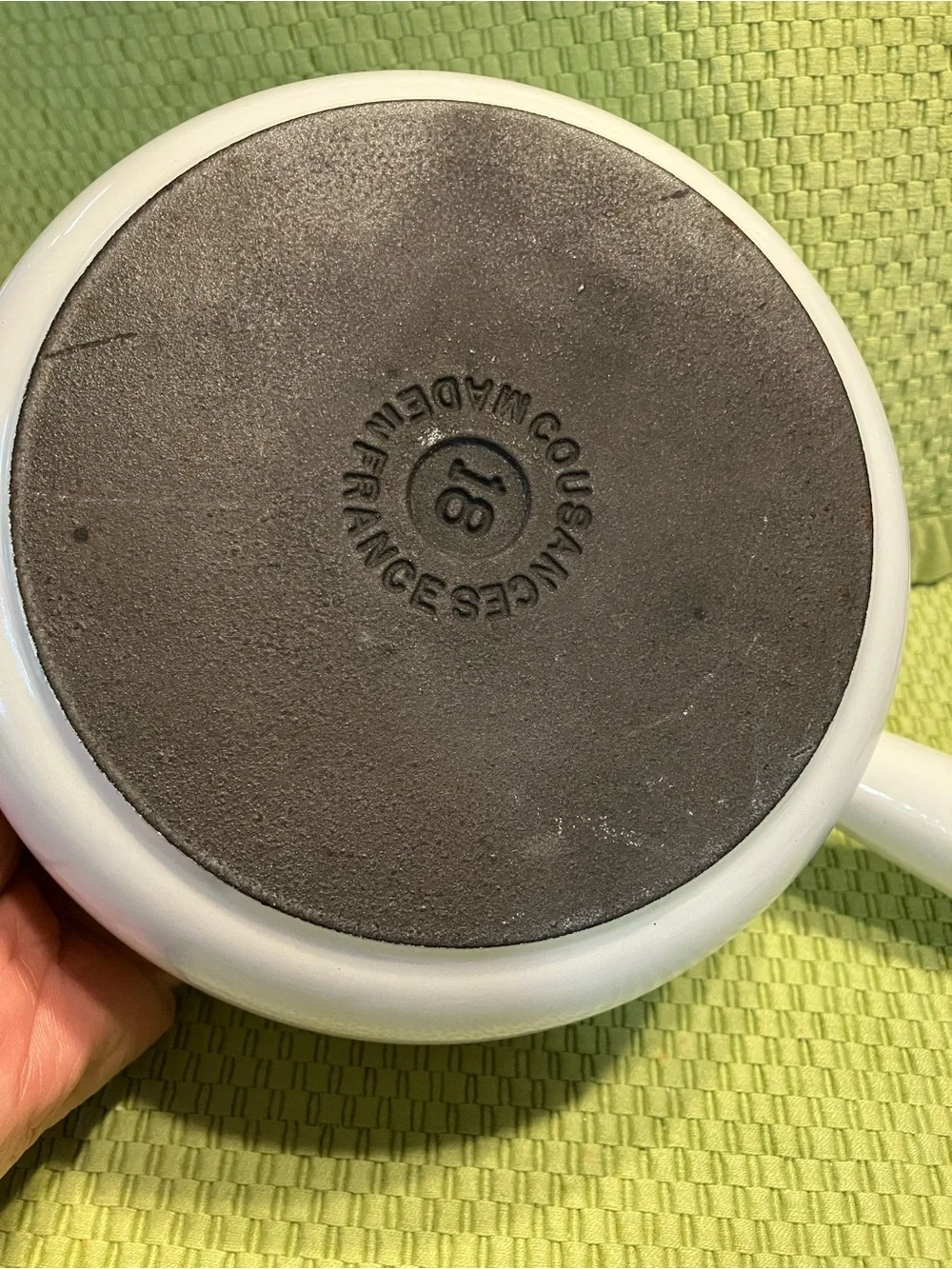 VTG Cousances/ Le Creuset #18 white enamel cast iron pan with lid. Pristine!