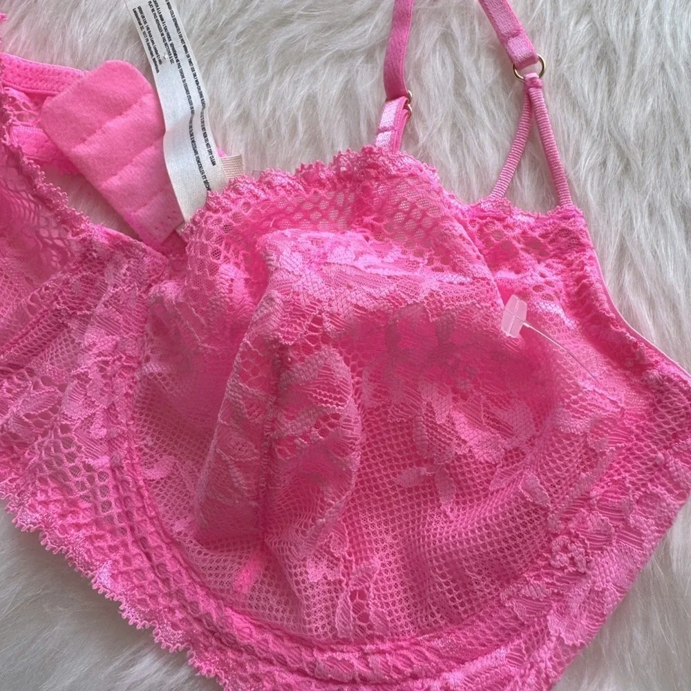 NWOT Free People Intimately Lace Underwire Bra Pink Size 32C