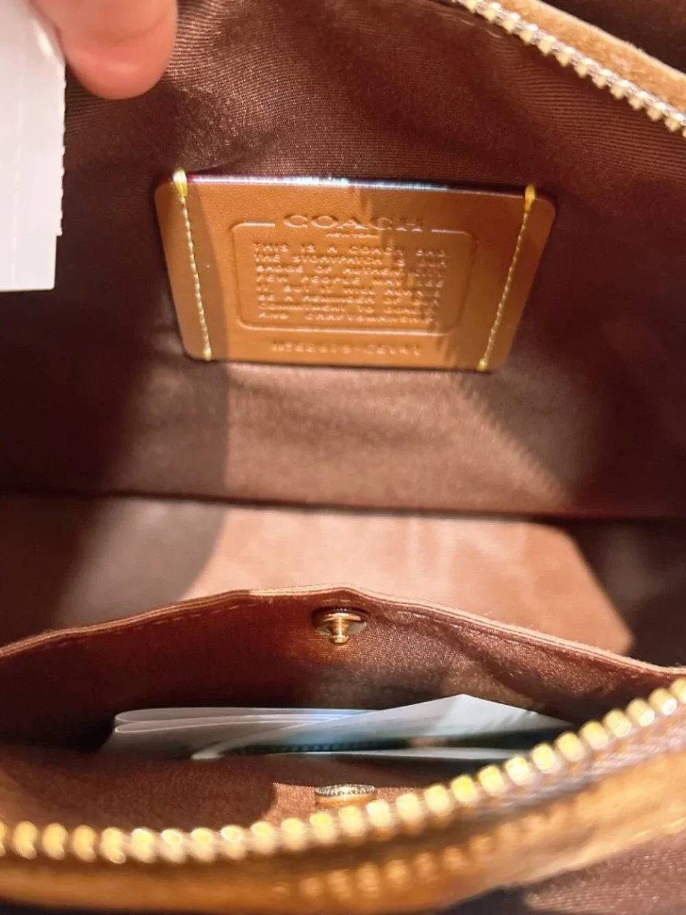 NWT COACH Erin Shoulder Bag WTH SUEDE 2026 CET41