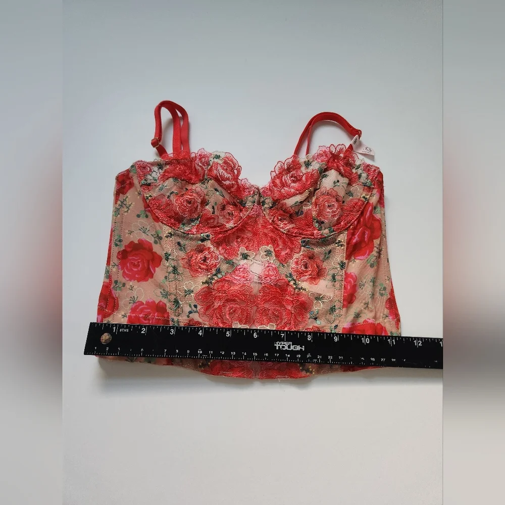 Victoria's Secret Dream‎ Angels Embroidered Illuminating Blooms Bra Top 32B NWT