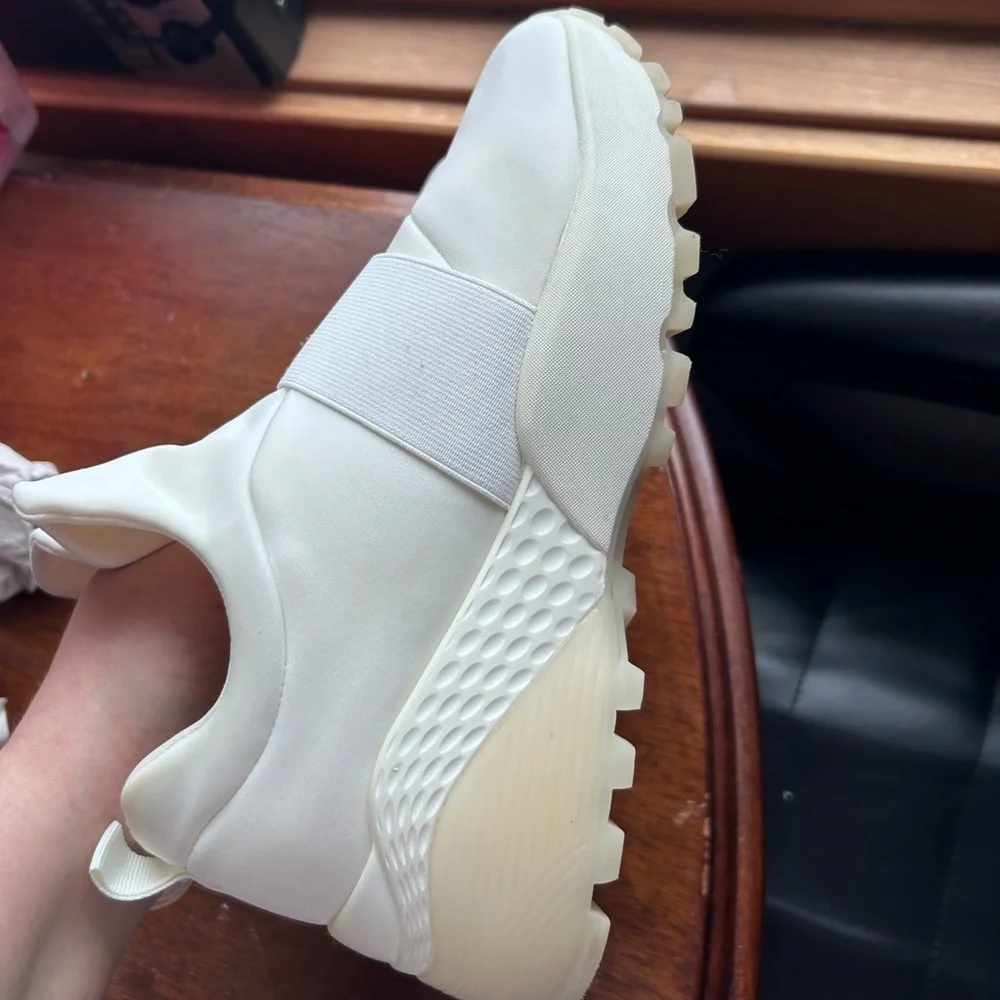 J/Slides White Slip-On Platform Sneakers | Size 8