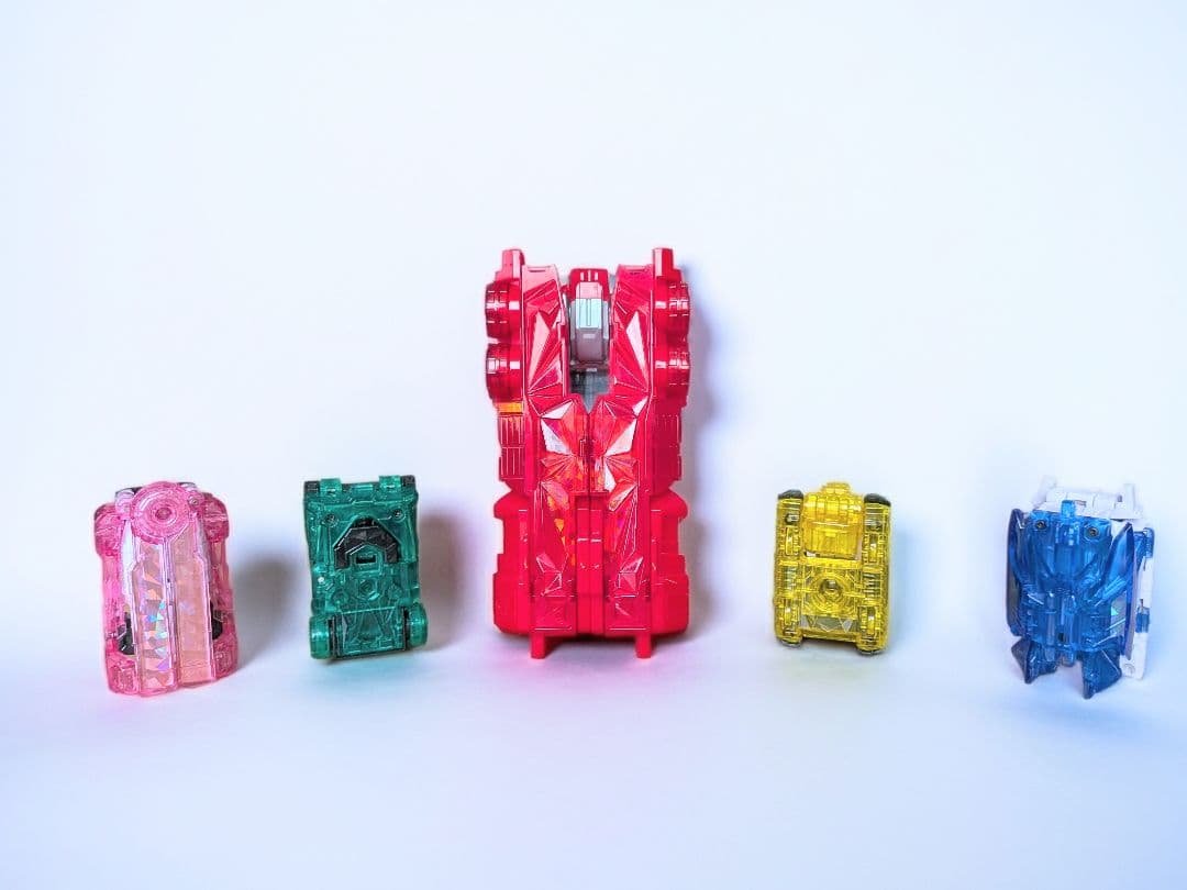 Kiramager DX Land Mage 5-Figure Set *Missing Parts & Rust Present