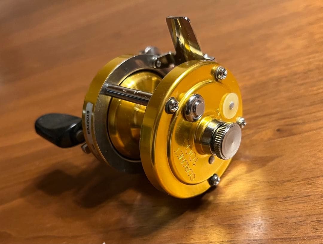 Excellent condition! Rare Daiwa Coronet 100 Champagne Gold