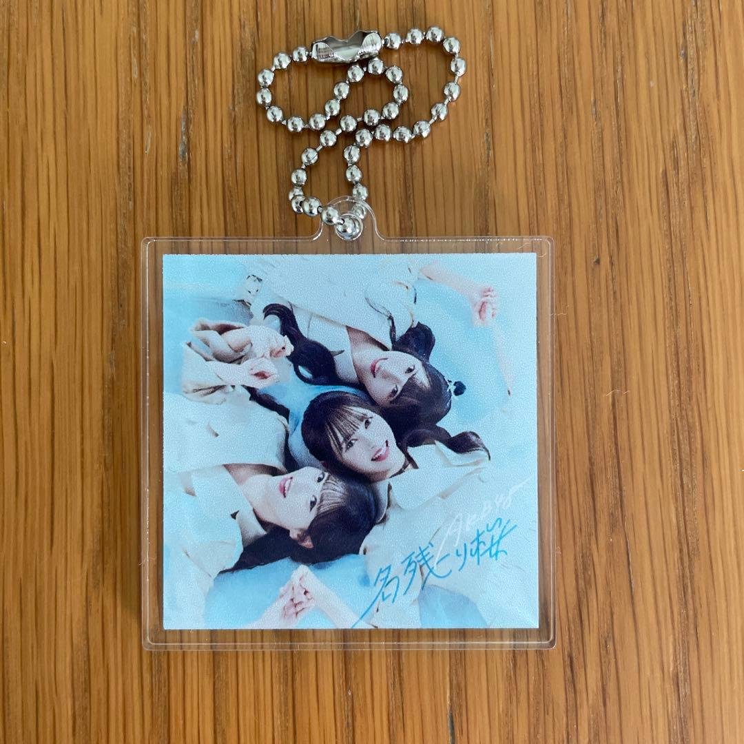 AKB48 Remaining Cherry Blossoms Acrylic Keychain Momoka Ito, Kisei Sato, Mizuki Yagi