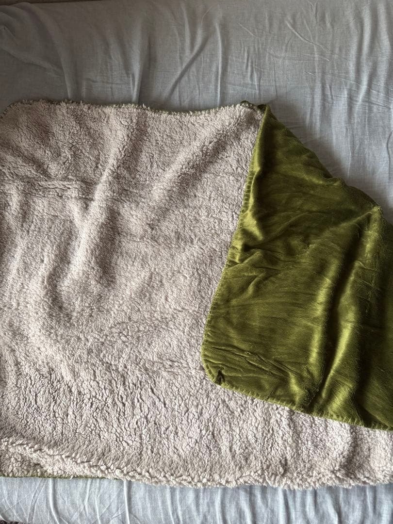 3-Way Boa Blanket, Olive Green