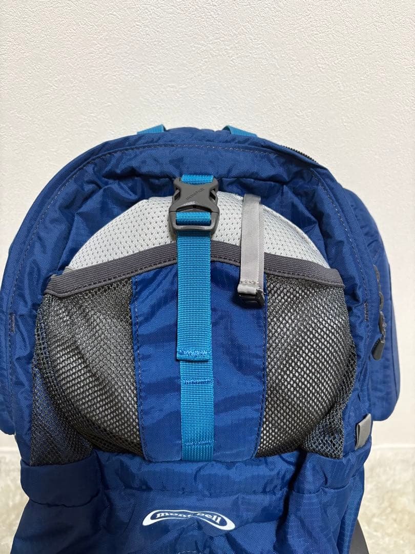 Montbell Baby Carrier with Back Mesh and Pillow - Beautiful Condition