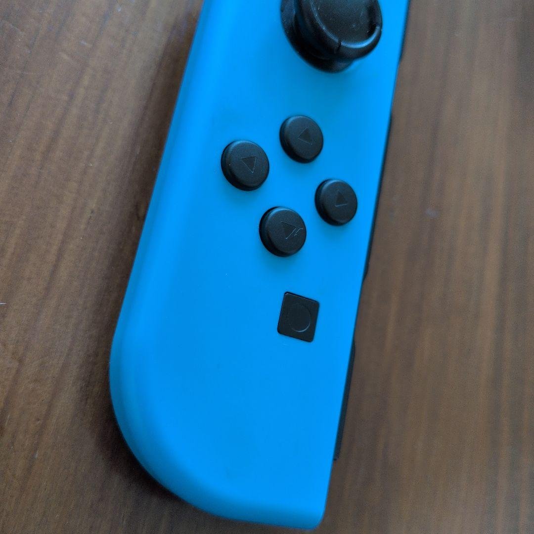 【Junk Item】Nintendo Switch Joy-Con Controller Blue