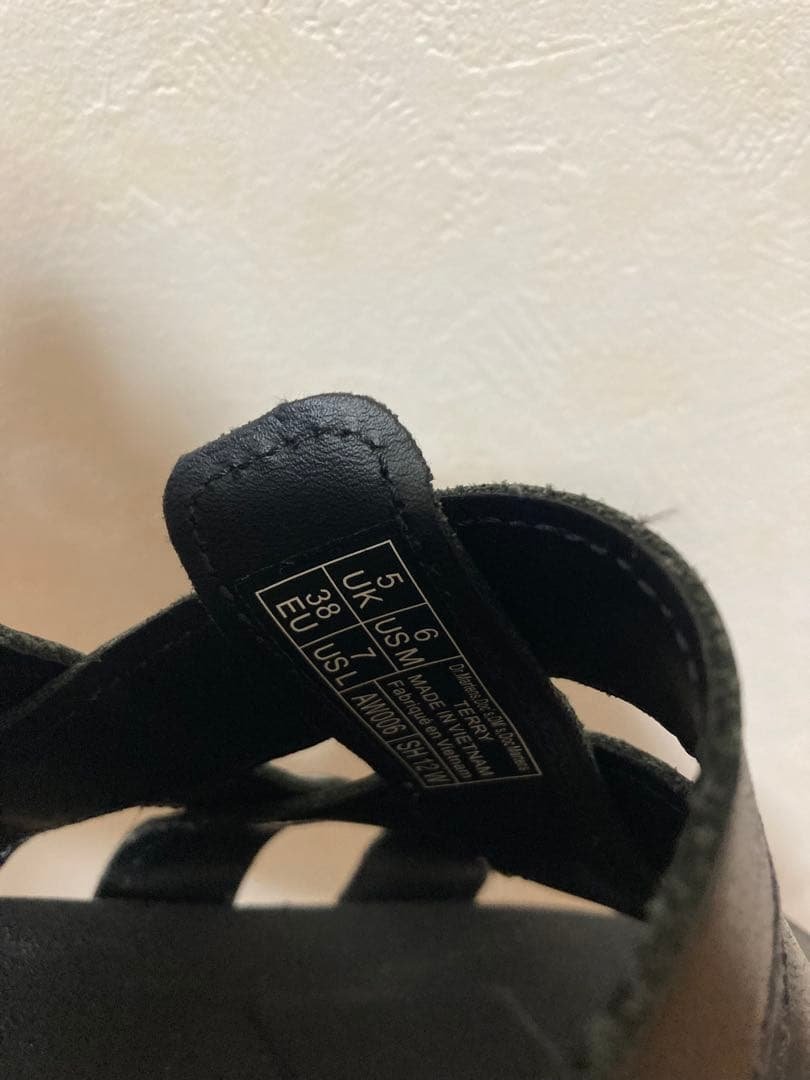 Excellent Condition Dr. Martens Sandals UK5 - Platform Sandals