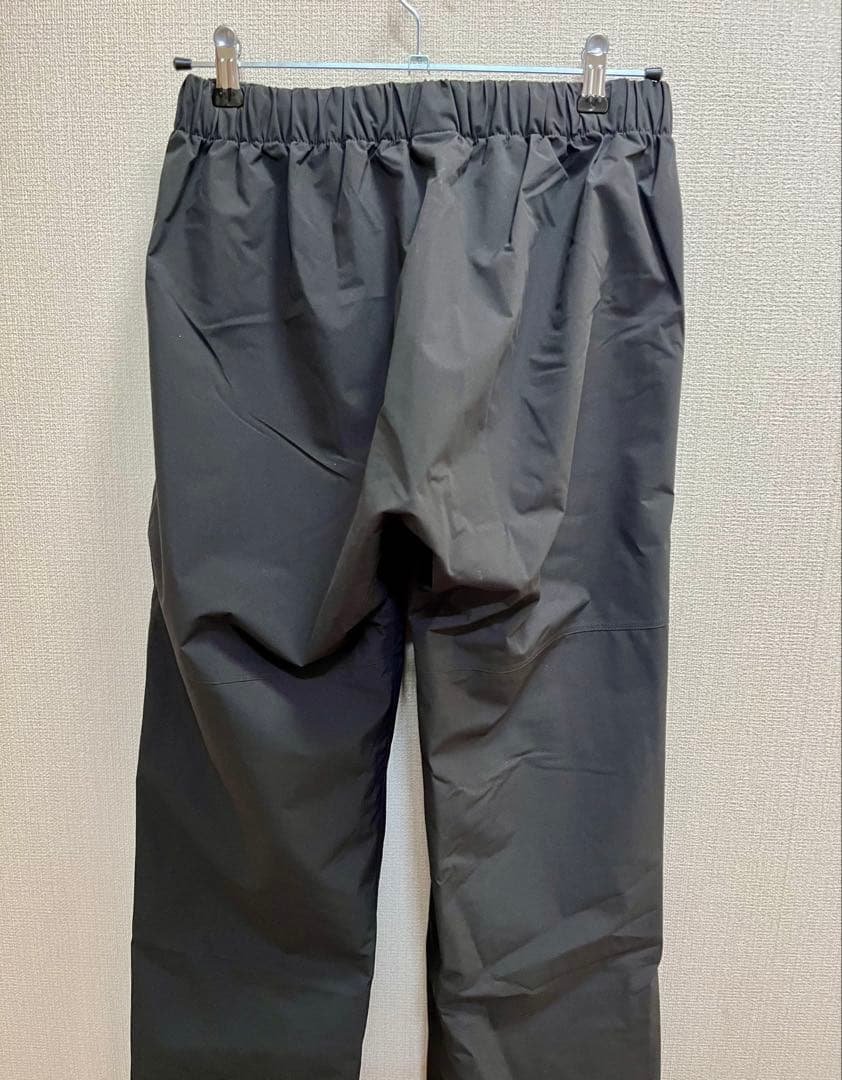 【Weekend Limited Price Drop】Nameless Age Rain Suit Set Unisex M
